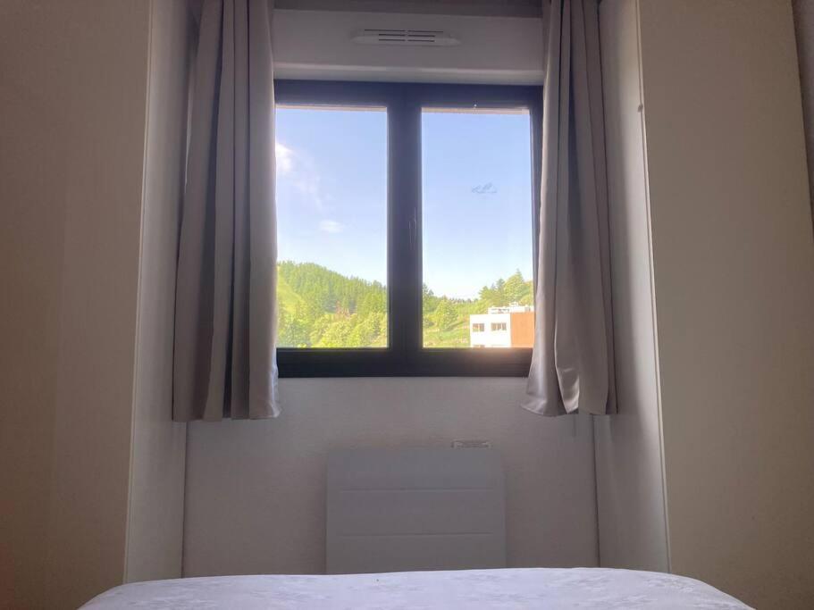 Superbe Appartement Avec Piscine Et Garage Péone Eksteriør billede